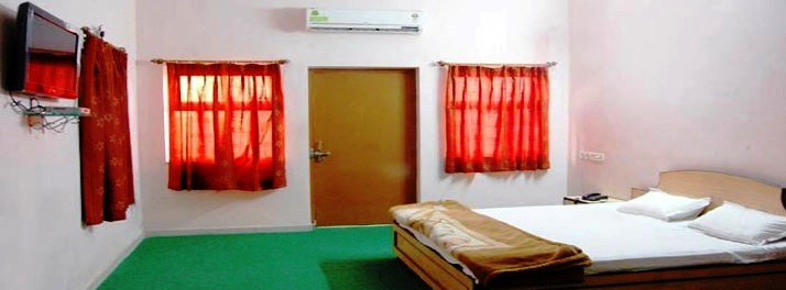 2359/Hotel Vishwakarma - Reengus 02.jpg